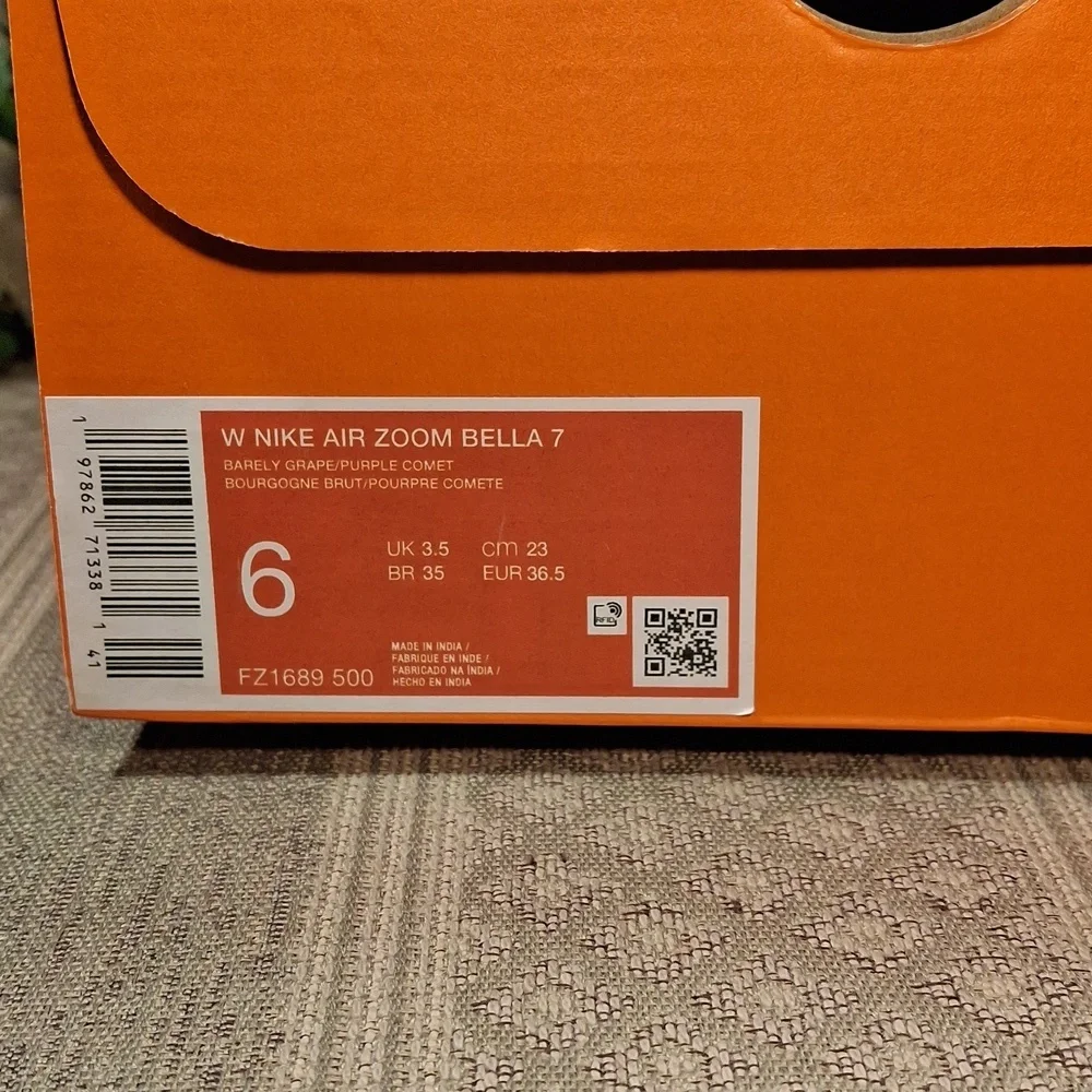 NWT Nike Air Zoom Bella 7 Trainers - Picture 13 of 14